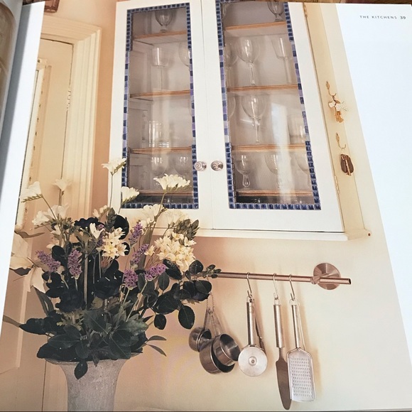 Transform your Kitchen Annie Sloan's Painted Kitchen DIY Book - Picture 6 of 12